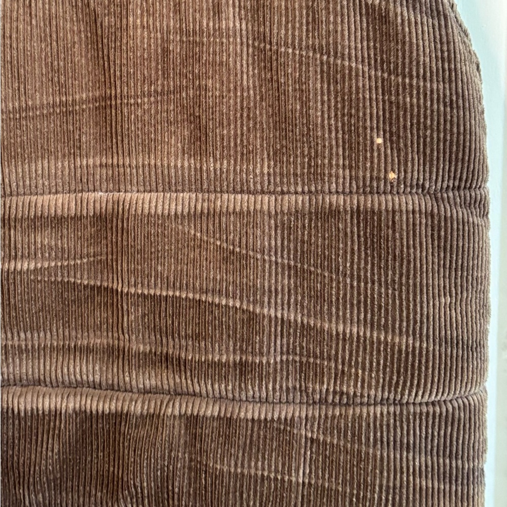 BlankNYC Chocolate Corduroy Puffer Vest - Picture 6 of 7
